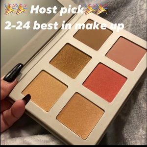 💕HP💕 Iconic London Blaze chaser face palette